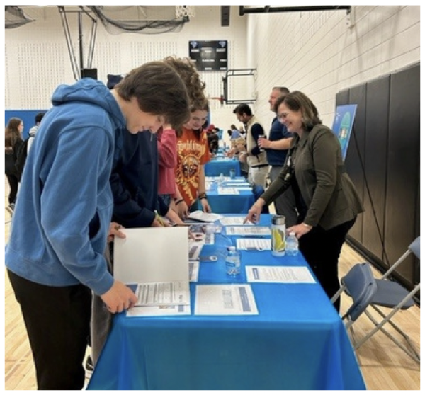 Apple Valley High School Reality Fair